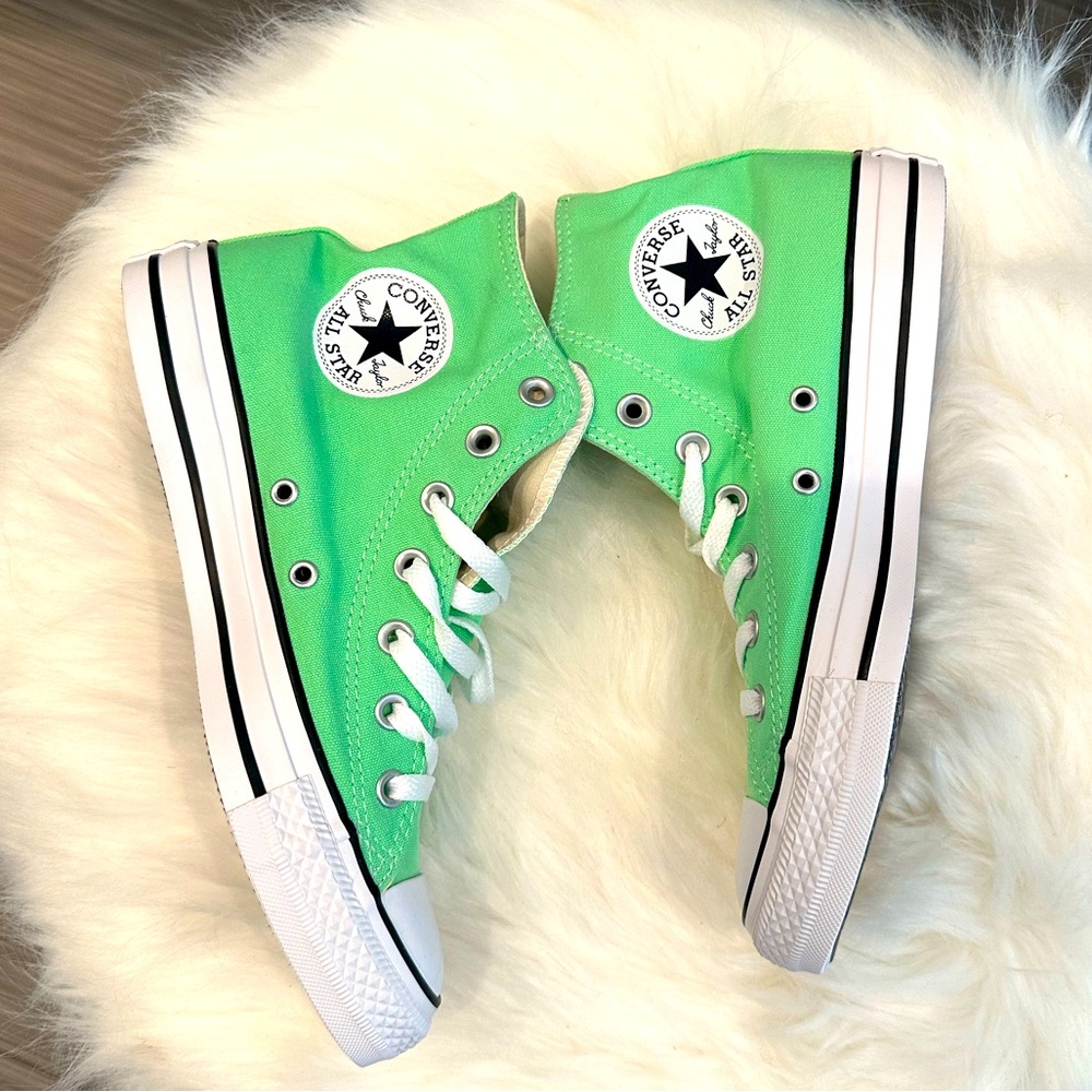 Converse Aphid Green